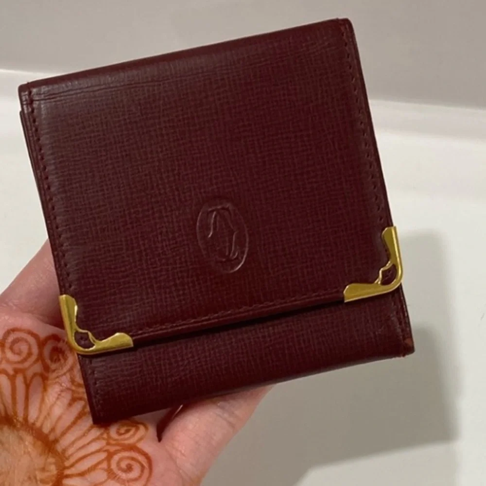 CARTIER Leather Bordeaux SNAP COIN POUCH VINTAGE Unisex Authentic PARIS 3.25